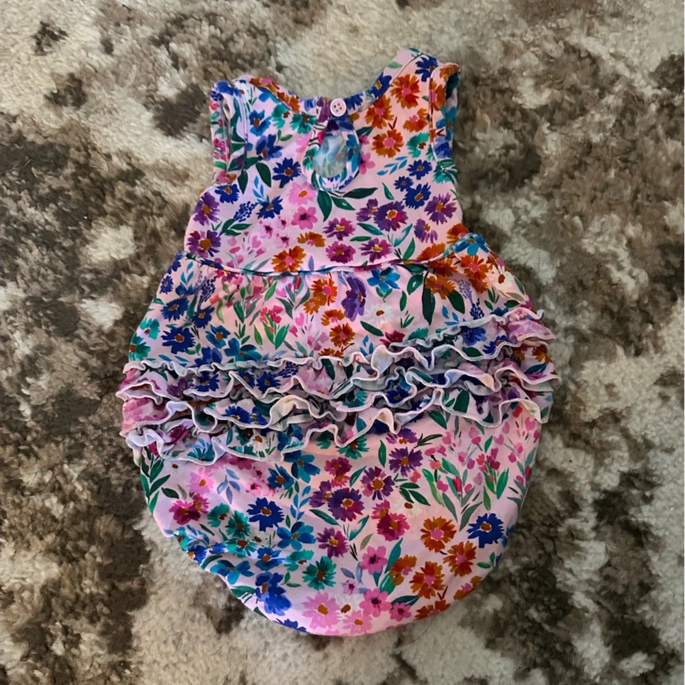 Sweet pea bubble Romper